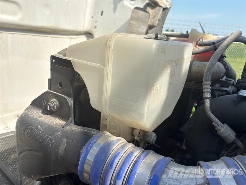 Peterbilt 579 Tractor Units