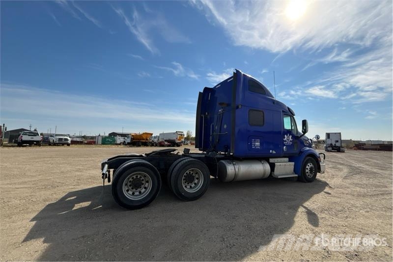 Peterbilt 587 Trækkere