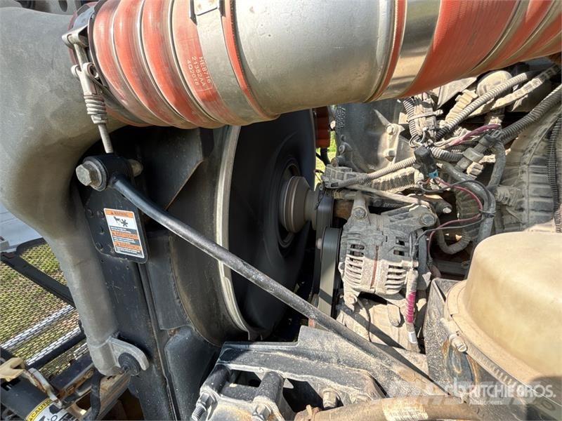 Peterbilt 6x4 T/A Sleeper Truck Tractor 트랙터 유닛