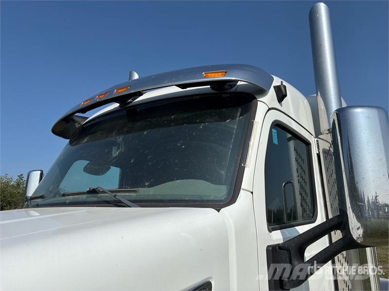 Peterbilt 6x4 T/A Sleeper Truck Tractor 트랙터 유닛