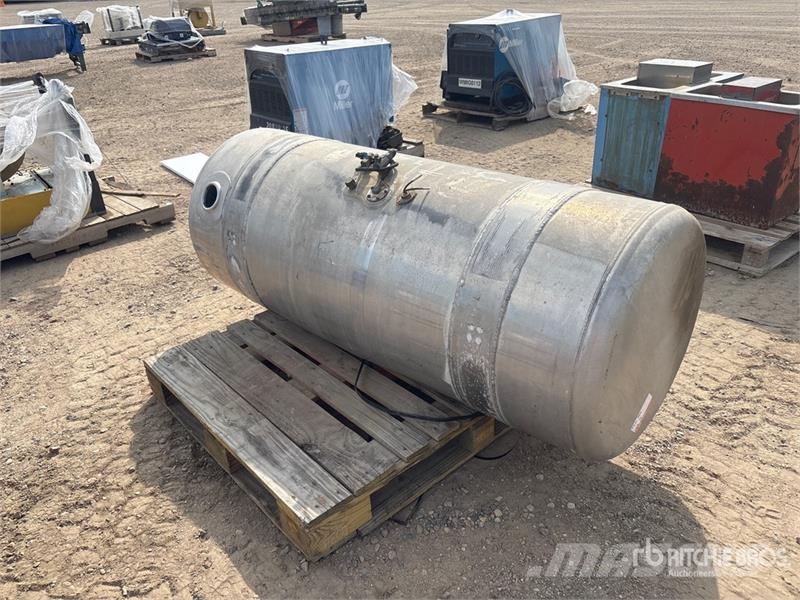 Peterbilt Diesel Fuel Tank Transport - Annet
