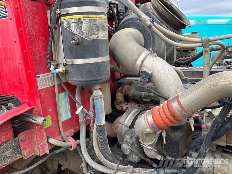 Peterbilt Effer 75 Knuckle Boom on Peterbilt 325 4x2 Boom T Kamioni sa kranom