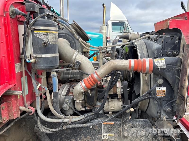 Peterbilt Effer 75 Knuckle Boom on Peterbilt 325 4x2 Boom T Kamioni sa kranom