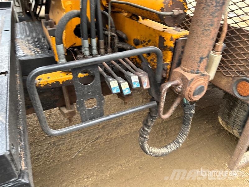 Peterbilt Effer 75 Knuckle Boom on Peterbilt 325 4x2 Boom T Kamioni sa kranom