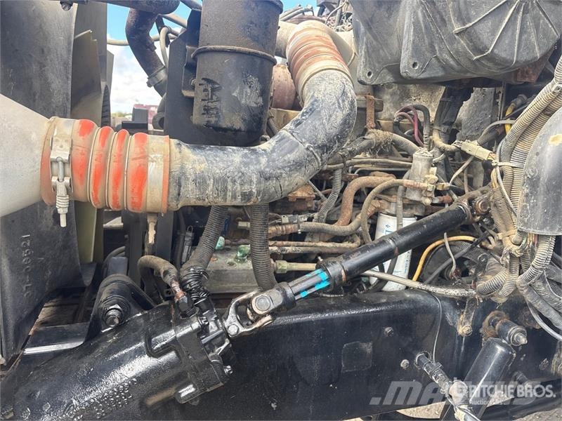 Peterbilt Fassi F280 9500 kg Knuckle Boom on Peterbilt 330 크레인 트럭