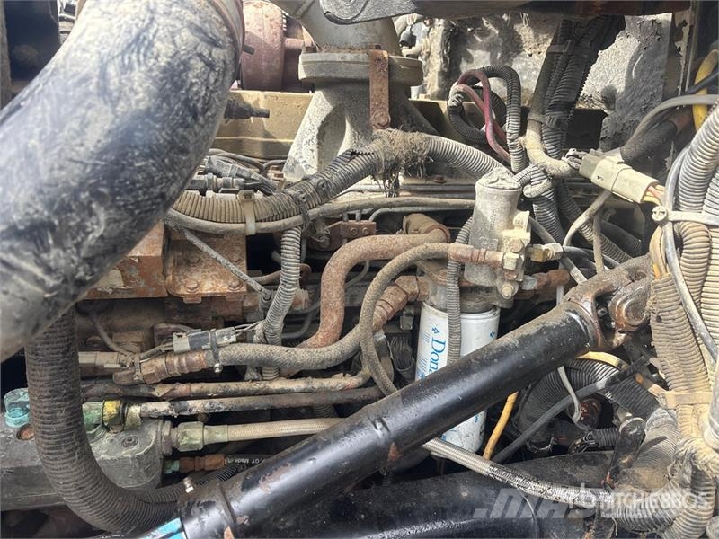 Peterbilt Fassi F280 9500 kg Knuckle Boom on Peterbilt 330 크레인 트럭