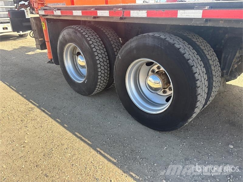 Peterbilt Fassi F280 9500 kg Knuckle Boom on Peterbilt 330 크레인 트럭