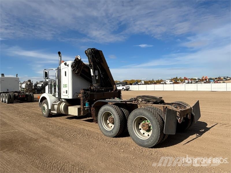 Peterbilt Hiab 200C-3 7000 kg Knuckle Boom on Peterbilt 378 Kamioni sa kranom