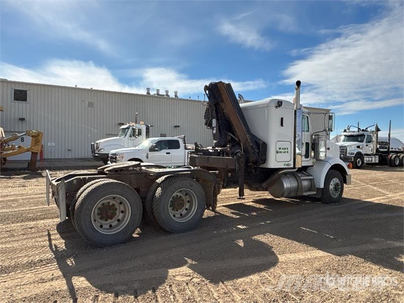 Peterbilt Hiab 200C-3 7000 kg Knuckle Boom on Peterbilt 378 Kamioni sa kranom