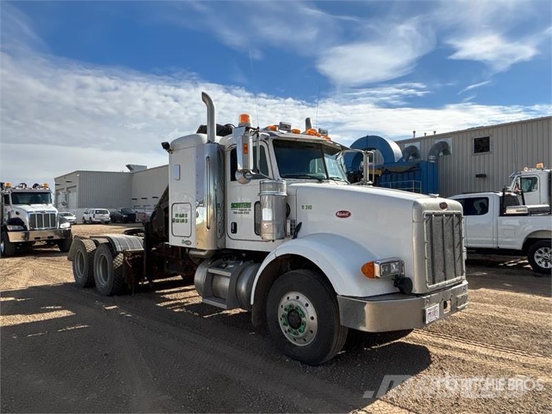Peterbilt Hiab 200C-3 7000 kg Knuckle Boom on Peterbilt 378 Kamioni sa kranom