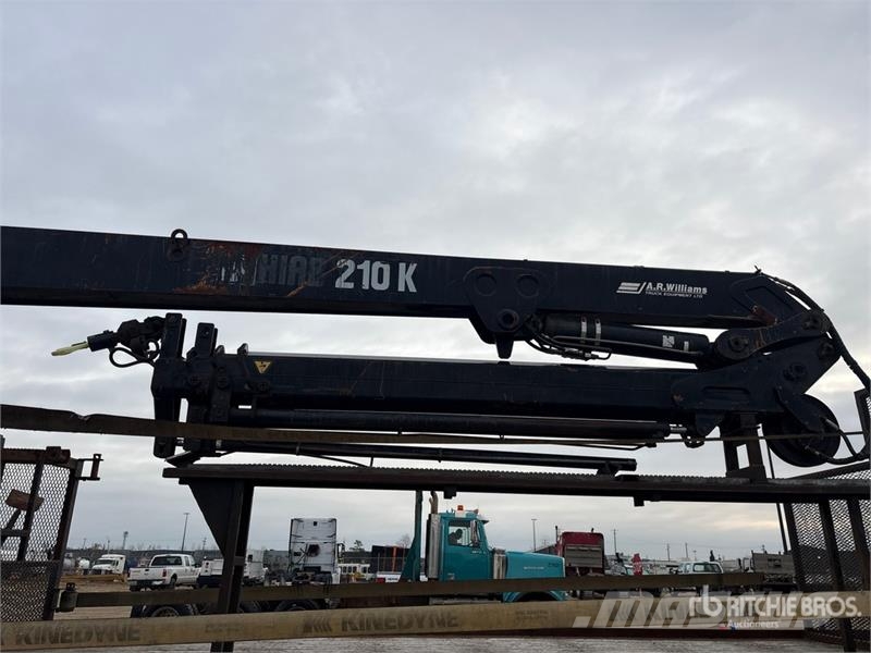 Peterbilt Hiab 210K-3 Knuckle Boom on Peterbilt 378 8x6 Boo Araç üzeri vinçler