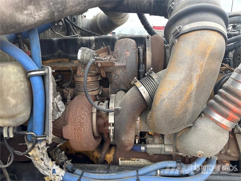 Peterbilt Hiab 210K-3 Knuckle Boom on Peterbilt 378 8x6 Boo Araç üzeri vinçler