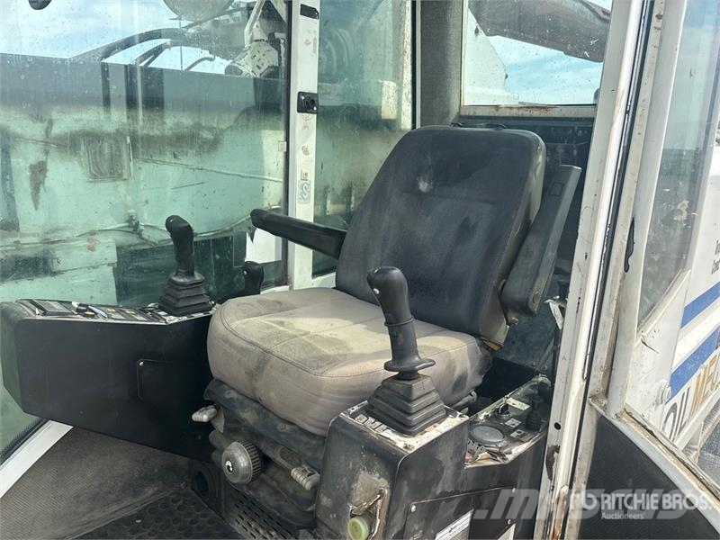 Peterbilt Soilmec T-108 on  Peterbilt 378 8x6 Drill Truck شاحنات المعدات  المحمولة لحفر الآبار