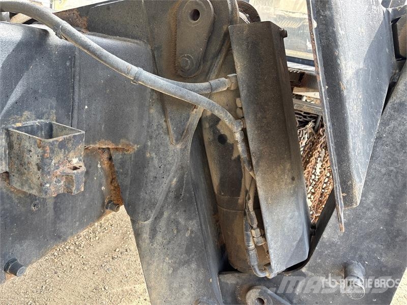 Peterbilt Soilmec T-108 on  Peterbilt 378 8x6 Drill Truck شاحنات المعدات  المحمولة لحفر الآبار