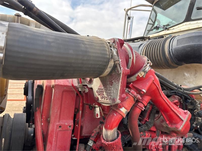 Peterbilt Soilmec T-108 on  Peterbilt 378 8x6 Drill Truck شاحنات المعدات  المحمولة لحفر الآبار