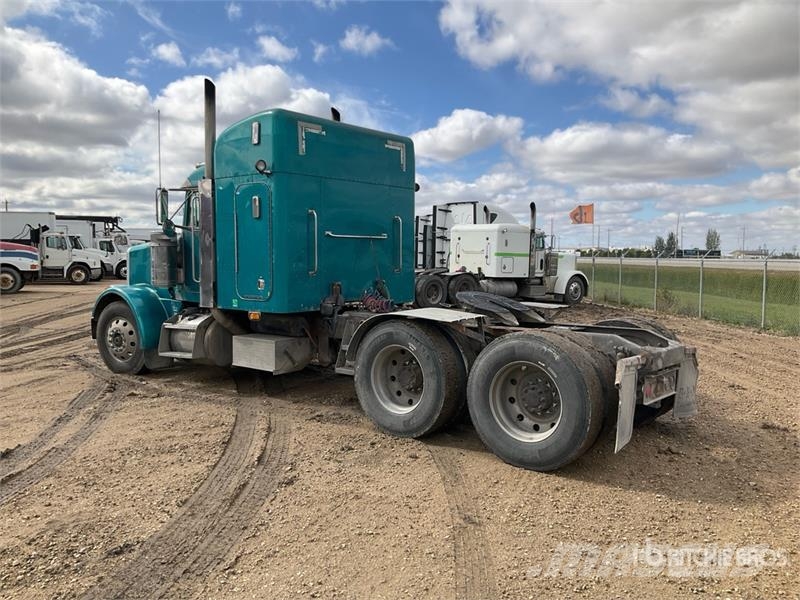 Peterbilt T/A Sleeper Truck Tractor Cabezas tractoras