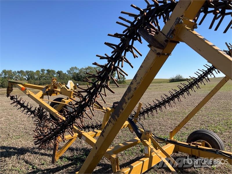  Phillips 4505 45 ft Rotary Harrow Muut maatalouskoneet
