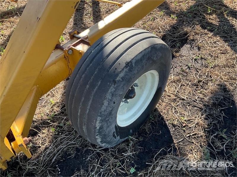  Phillips 4505 45 ft Rotary Harrow Muut maatalouskoneet