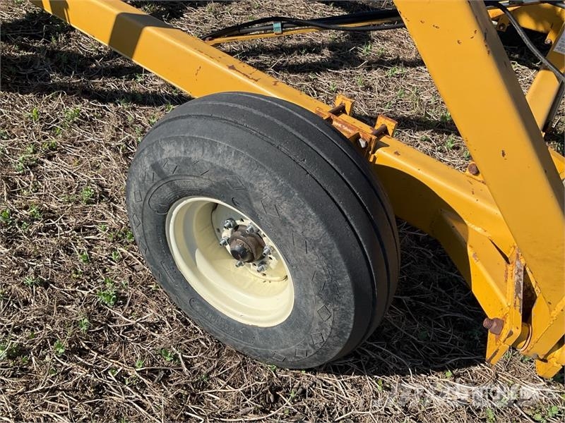  Phillips 4505 45 ft Rotary Harrow Muut maatalouskoneet