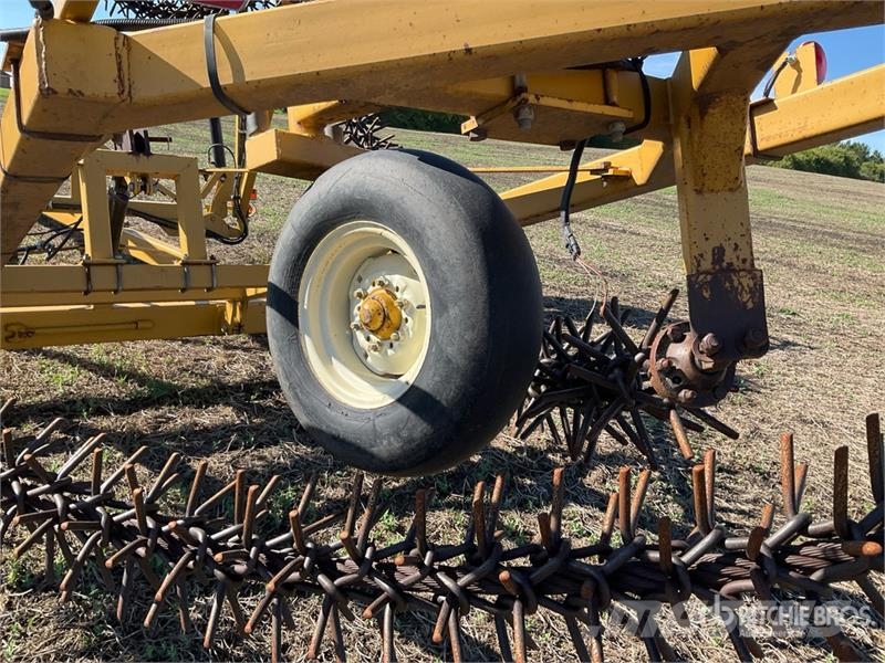  Phillips 4505 45 ft Rotary Harrow Muut maatalouskoneet