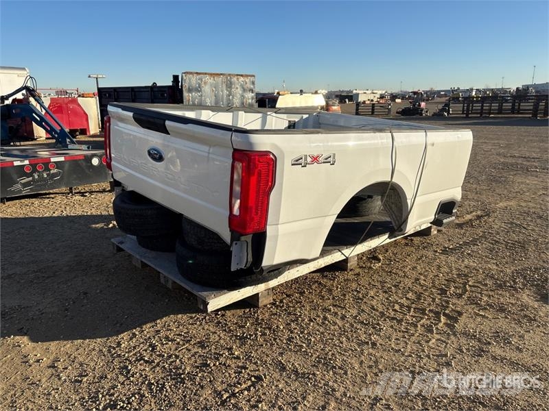  Pickup Truck Bed معدات النقل - غير ذلك