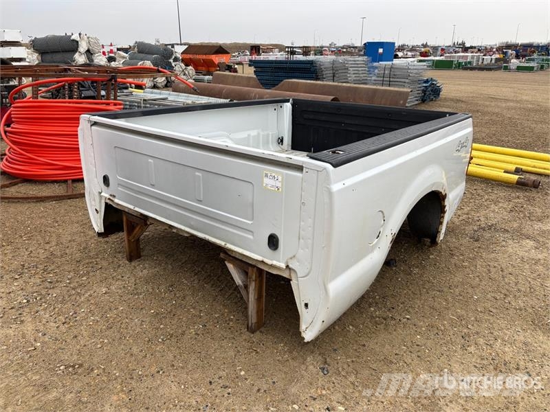 Pickup Truck Bed معدات النقل - غير ذلك