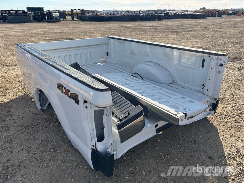  Pickup Truck Bed معدات النقل - غير ذلك