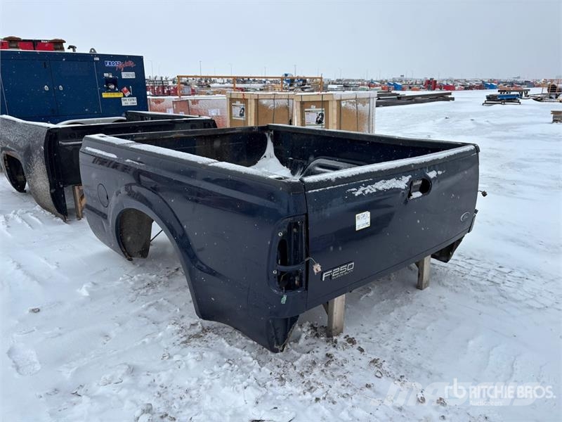  Pickup Truck Bed معدات النقل - غير ذلك