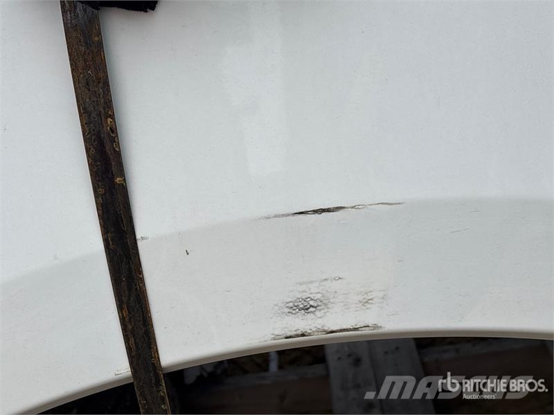 Pickup Truck Bed معدات النقل - غير ذلك