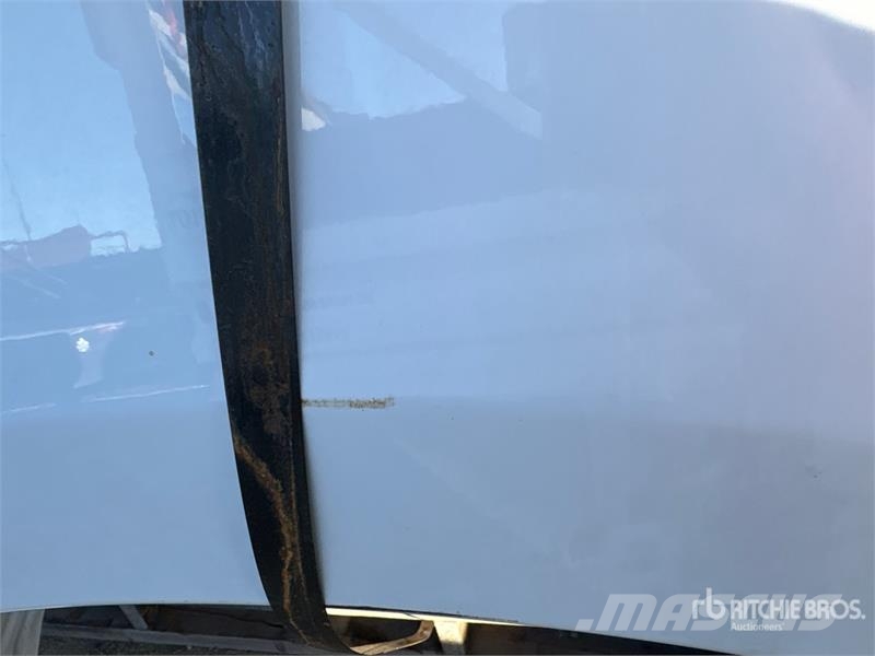  Pickup Truck Bed معدات النقل - غير ذلك