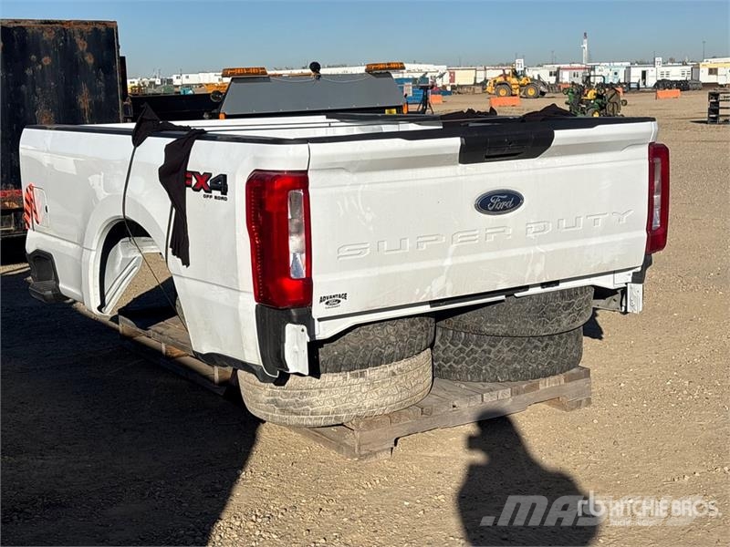  Pickup Truck Bed معدات النقل - غير ذلك