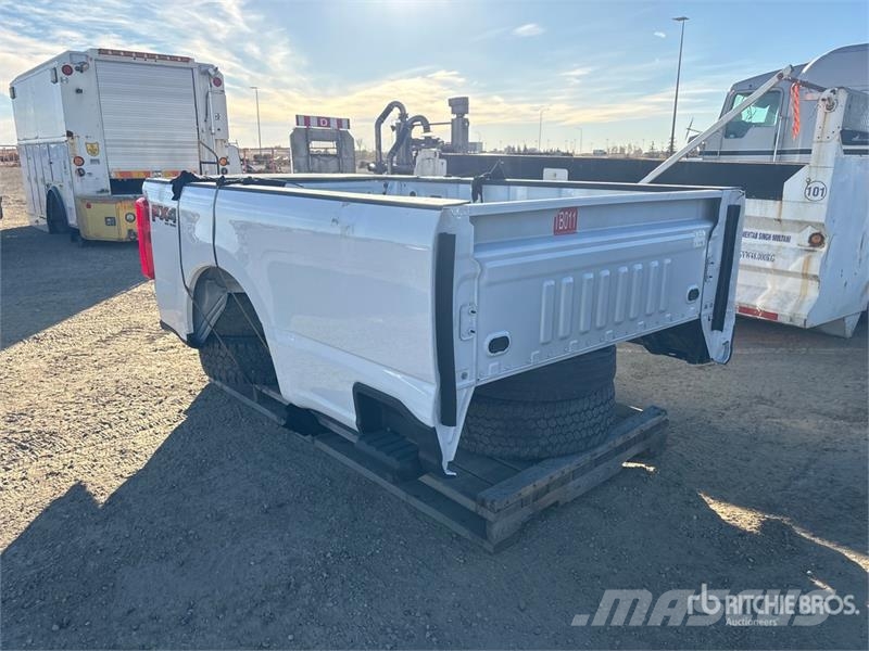  Pickup Truck Bed معدات النقل - غير ذلك