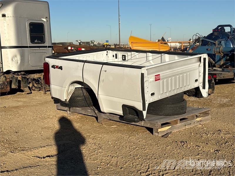  Pickup Truck Bed معدات النقل - غير ذلك