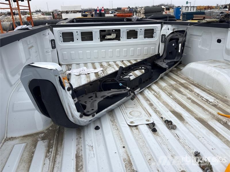Pickup Truck Bed معدات النقل - غير ذلك