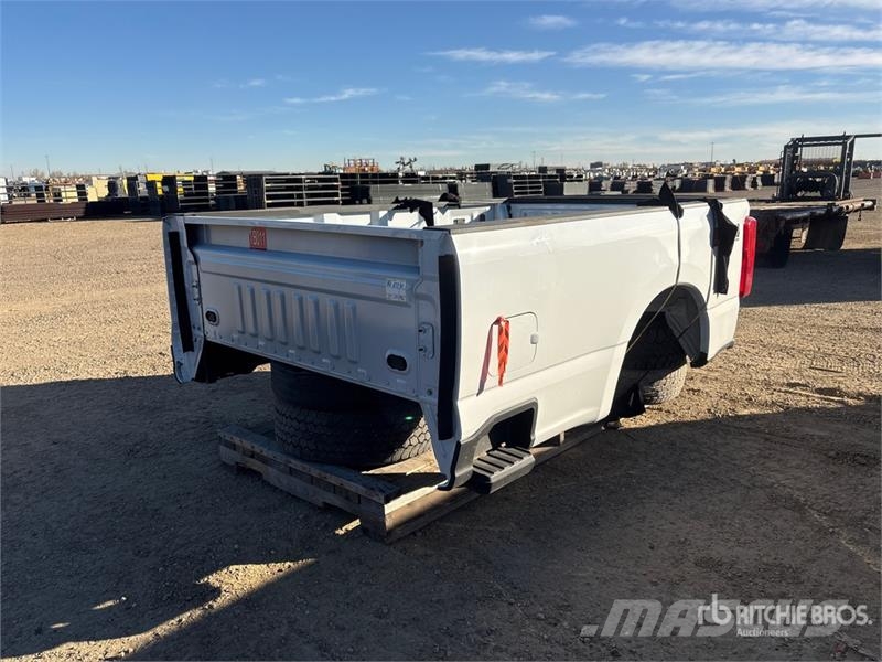  Pickup Truck Bed معدات النقل - غير ذلك