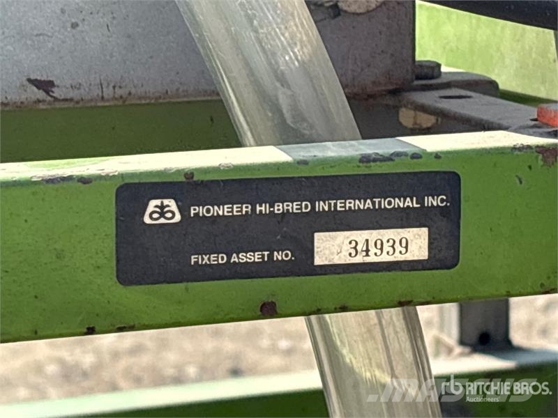 Pioneer 3-Point Hitch Seeder Zaaimachines