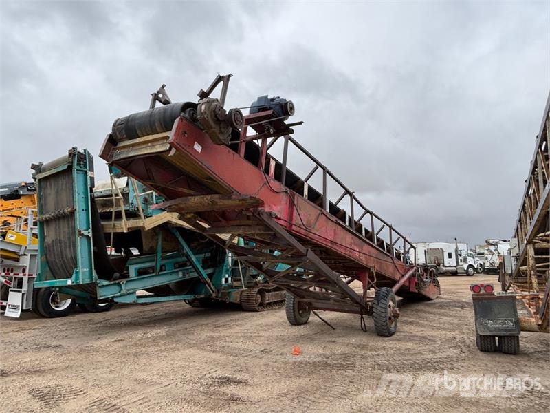 Pioneer 34 in x 50 ft Portable Conveyor Other