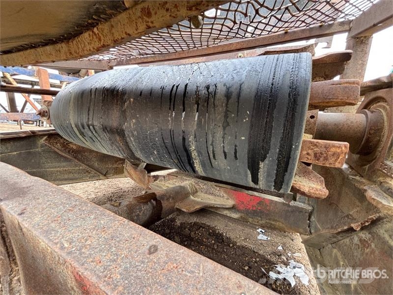 Pioneer 34 in x 50 ft Portable Conveyor Other