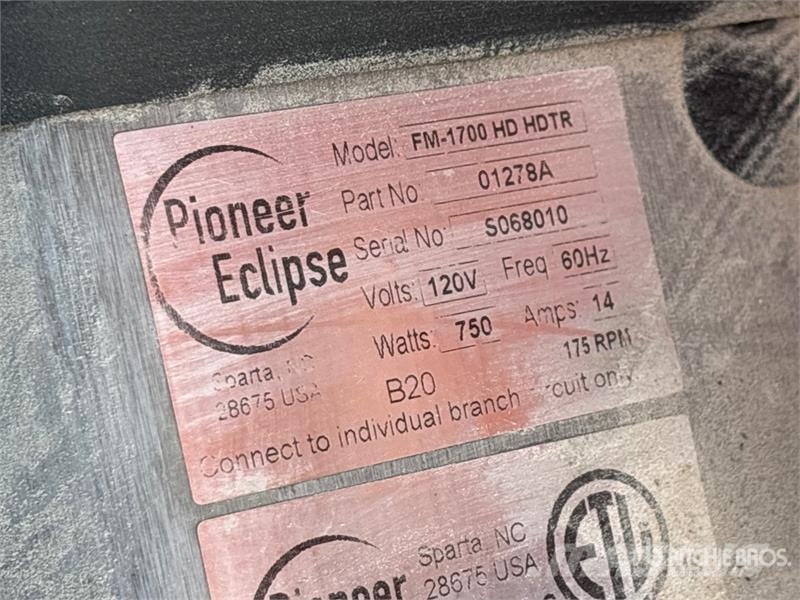 Pioneer Eclipse FM-1700 HD HDTR Sander Bouw - Overige