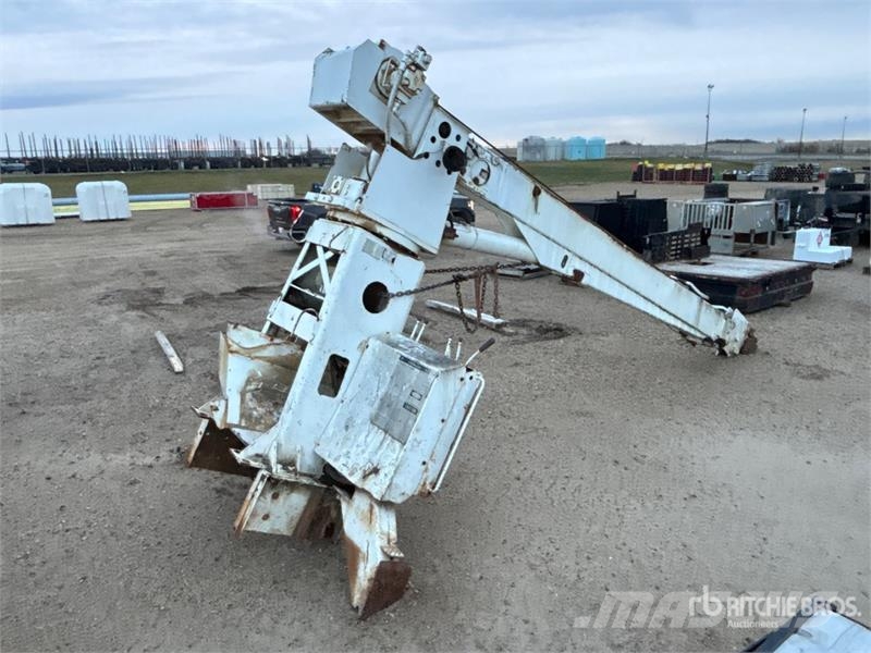 Pitman Hydra-Lift 848 Straight Truck Mounted Boom Drugi deli
