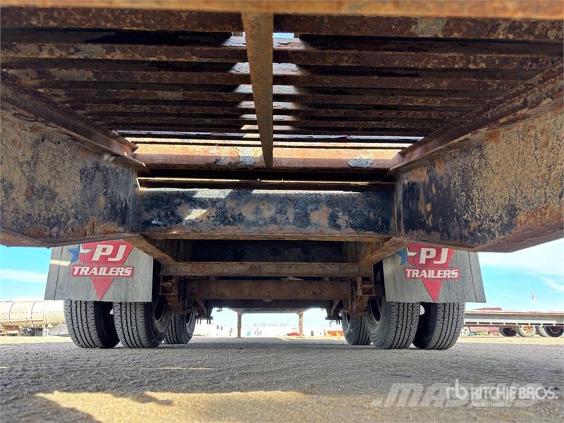 PJ 32 ft T/A Gooseneck Equipment Trailer Autonkuljetusperävaunut