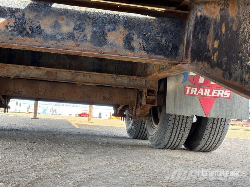 PJ 32 ft T/A Gooseneck Equipment Trailer Autonkuljetusperävaunut