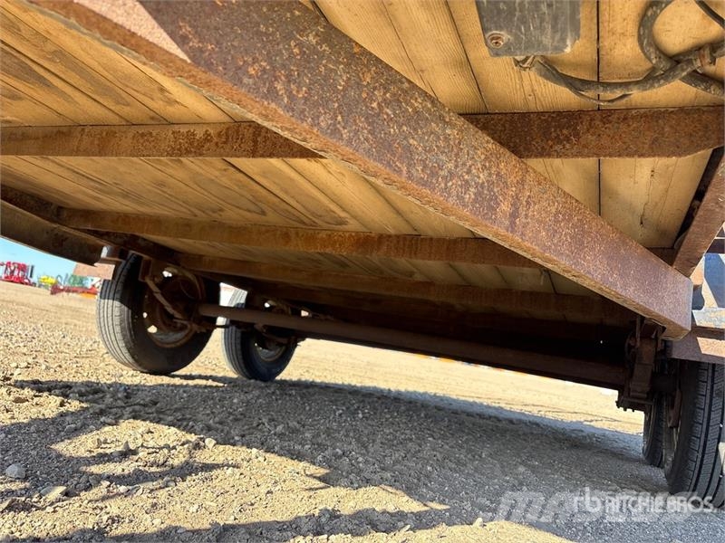 PJ Trailer 14 ft T/A Utility Trailer Kitos priekabos