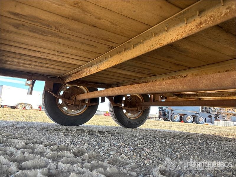 PJ Trailer 14 ft T/A Utility Trailer Kitos priekabos