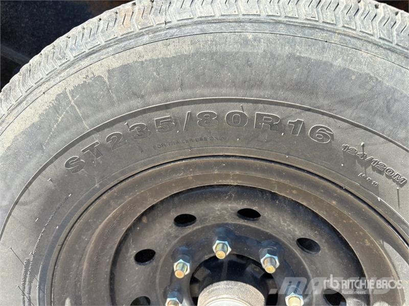 PJ Trailers Trailers 16 ft Tri/A Gooseneck Dump Utili Самоскиди