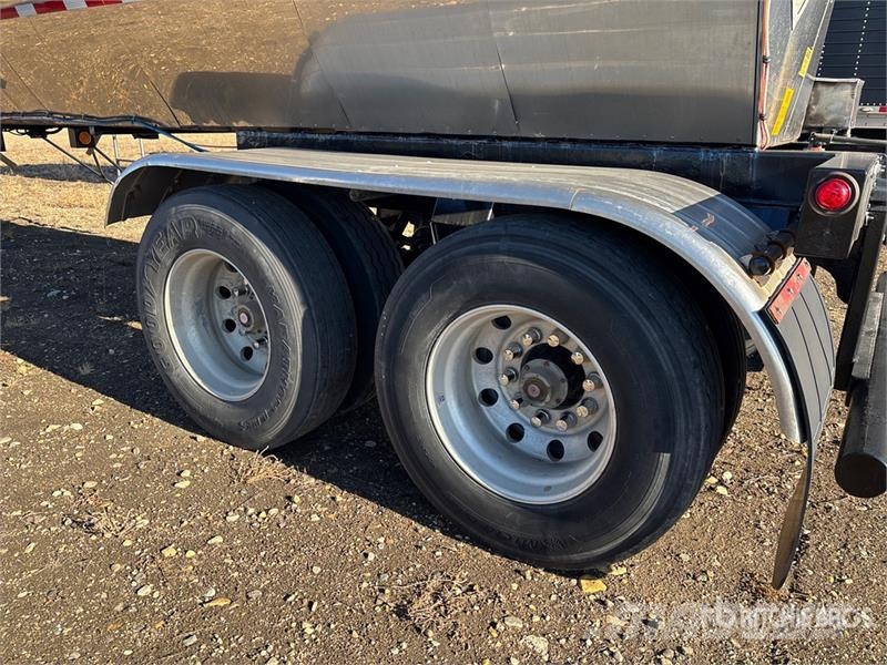Polar 26000 L T/A Tanker Trailer Tankwagen