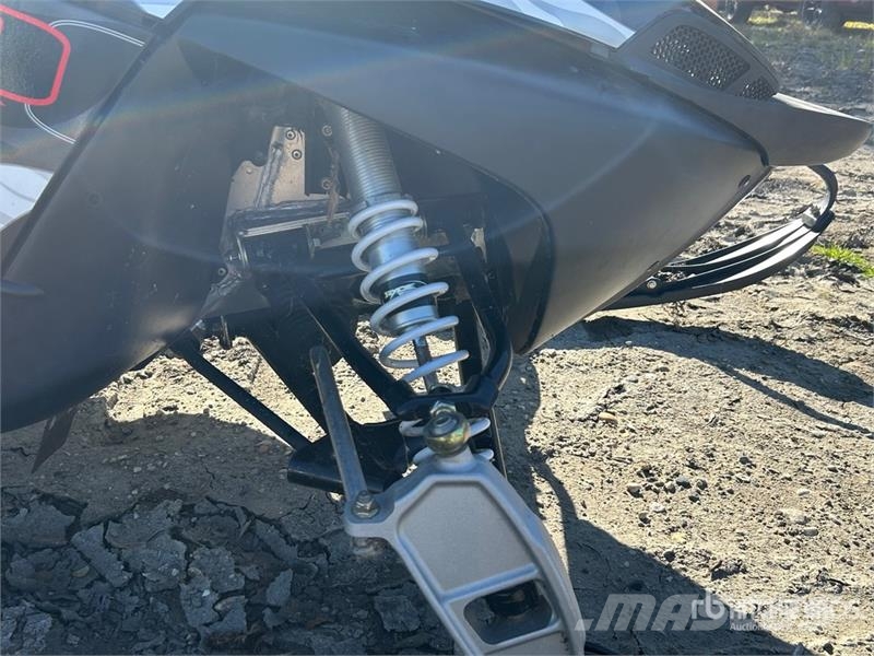 Polaris 700 Snowmobile Sniegaeigiai