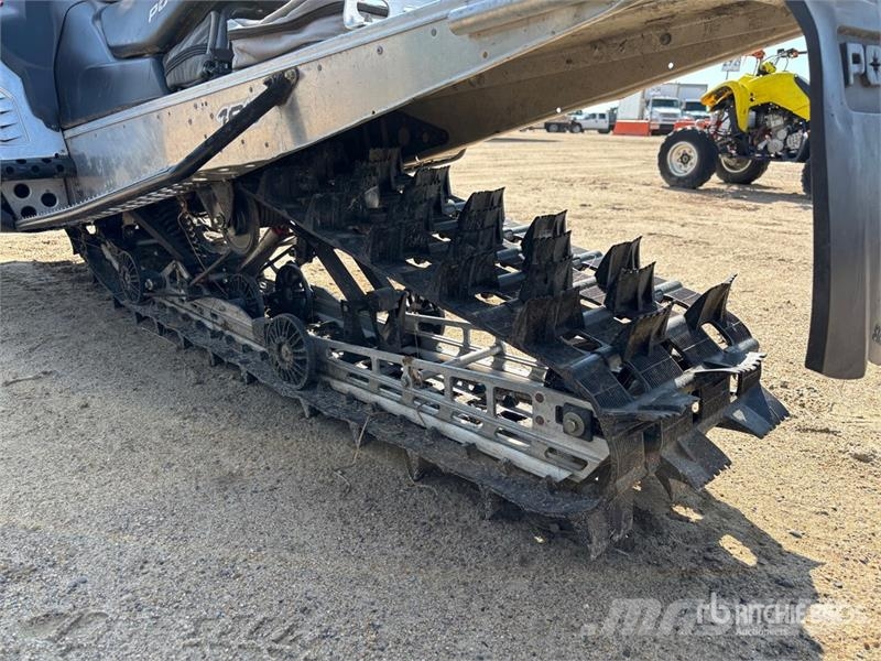 Polaris 800 Sneeuwscooters