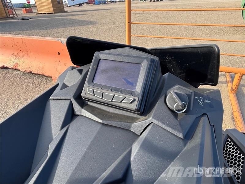 Polaris 800 Snowmobiles