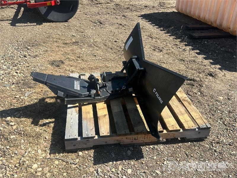 Polaris ATV 5 ft Snow Blade Attachment w/ Mounting Hardwar Overige componenten